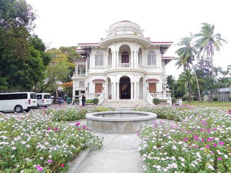 city in visayas|15 Must.